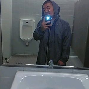 Meet your Posher, Robert